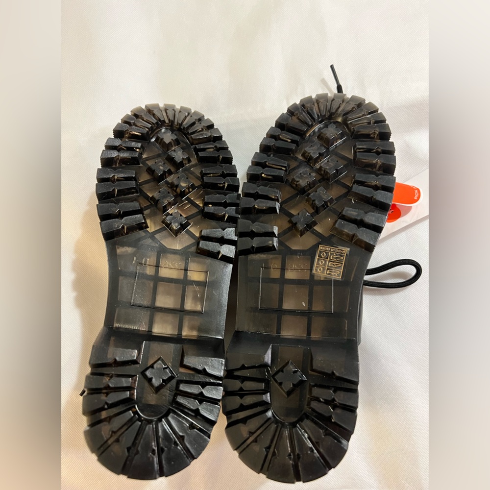 Platform Loafers tie up NWT individually wrapped gorgeous black shoes - Picture 5 of 9